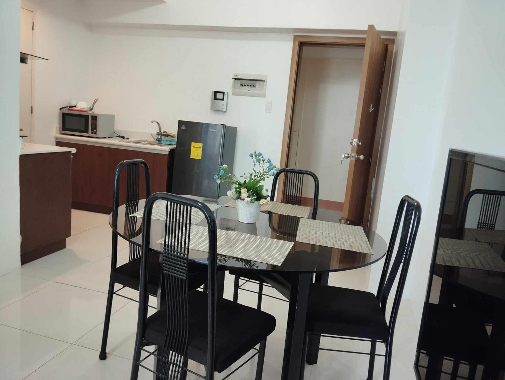 Roxas Blvd Stunning Studio Condo Near Us Embassy Manila Exterior photo