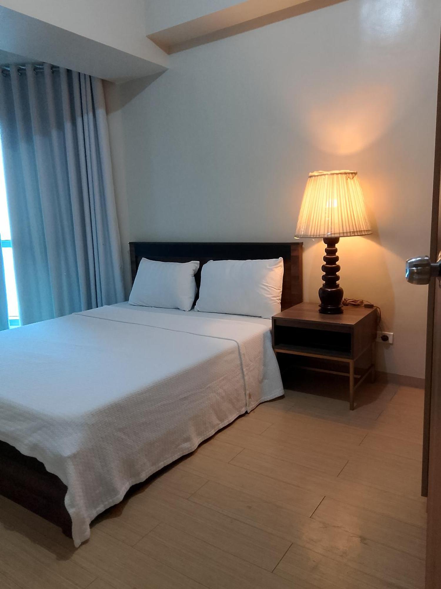 Roxas Blvd Stunning Studio Condo Near Us Embassy Manila Exterior photo